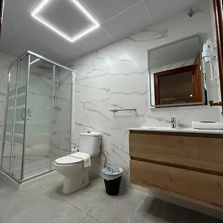 Velis 3*